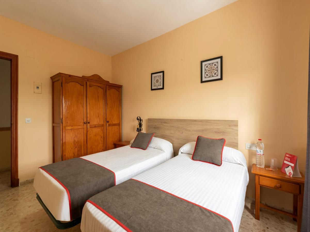 Oyo Hostal El Paisano Utrera Eksteriør billede