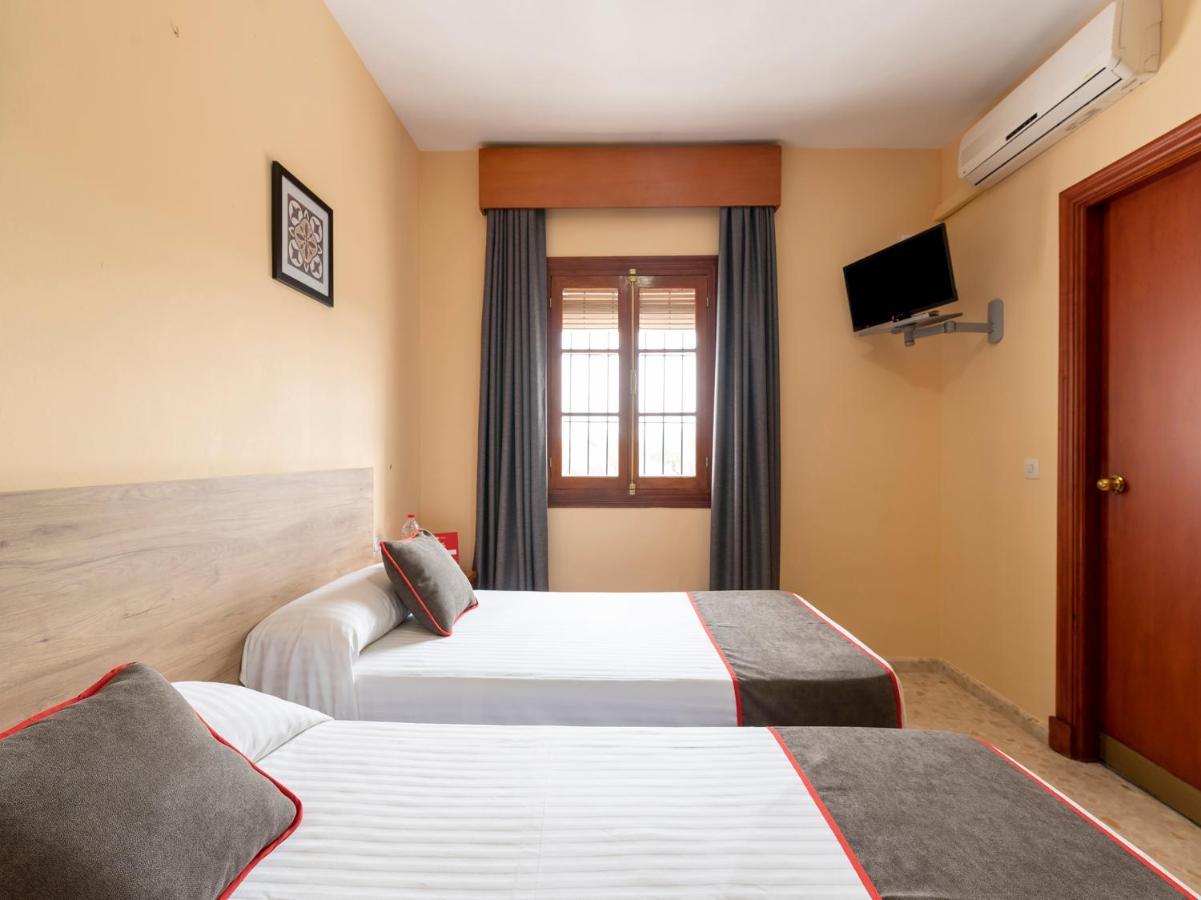Oyo Hostal El Paisano Utrera Eksteriør billede
