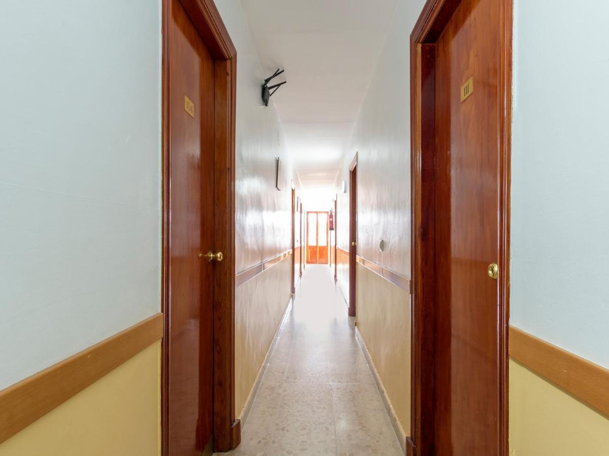 Oyo Hostal El Paisano Utrera Eksteriør billede